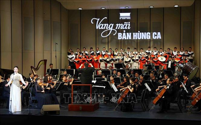  Một tiết mục nghệ thuật tại chương trình. Ảnh: Phạm Kiên - TTXVN