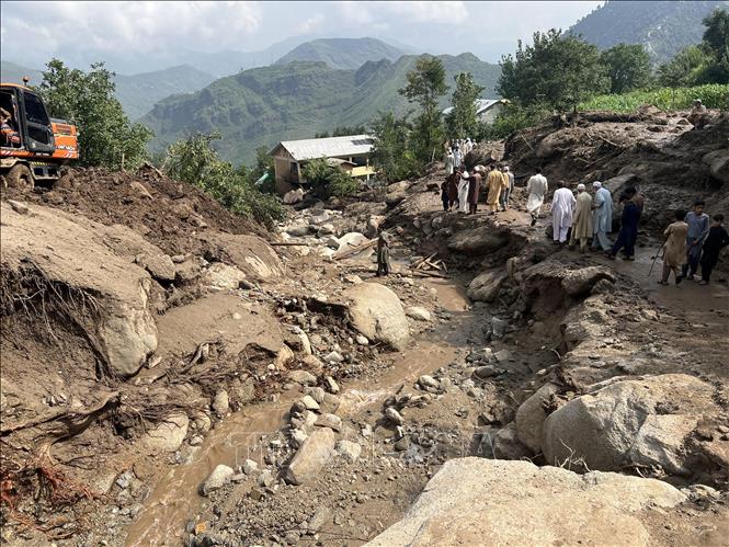 Khu vực chịu ảnh hưởng bởi lũ lụt tại huyện Buner, tỉnh Khyber Pakhtunkhwa, Pakistan ngày 16/8/2025. Ảnh: THX/TTXVN