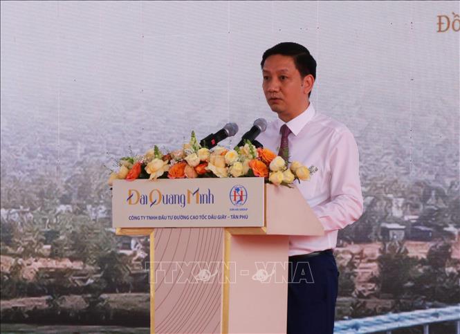 Đại diện Cục đường bộ Việt Nam phát biểu tại lễ khởi công dự án. Ảnh: Sỹ Tuyên - TTXVN