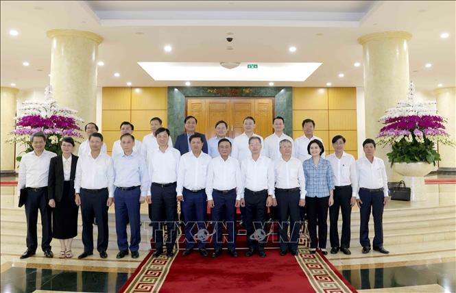 Đồng chí Trần Cẩm Tú, Uỷ viên Bộ Chính trị, Thường trực Ban Bí thư cùng Ban Thường vụ Thành uỷ Đà Nẵng. Ảnh: Phương Hoa - TTXVN