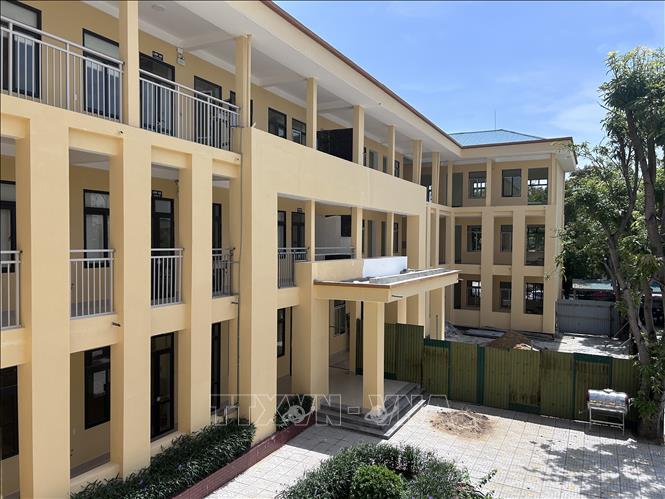 Trường Tiểu học Trường Thi, xã Trường Vinh (Nghệ An) đã được đầu tư xây dựng để phục vụ năm học mới. Ảnh: Bích Huệ - TTXVN