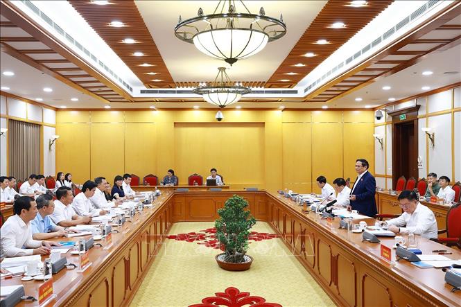 Thủ tướng Phạm Minh Chính làm việc với Ban Thường vụ Tỉnh uỷ Sơn La. Ảnh: Dương Giang-TTXVN 
