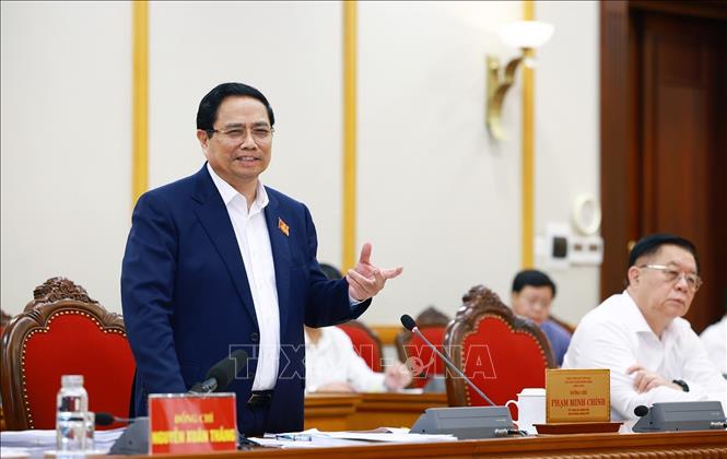 Thủ tướng Phạm Minh Chính làm việc với Ban Thường vụ Tỉnh uỷ Thanh Hoá. Ảnh: Dương Giang-TTXVN 