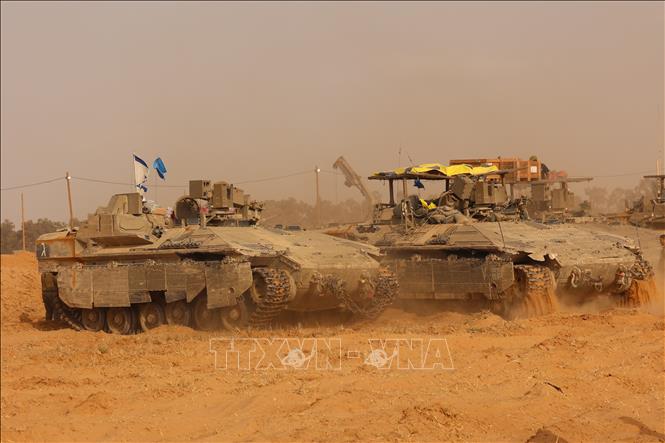 Binh sĩ Israel được triển khai ở miền Nam nước này, gần biên giới với Dải Gaza. Ảnh: THX/TTXVN