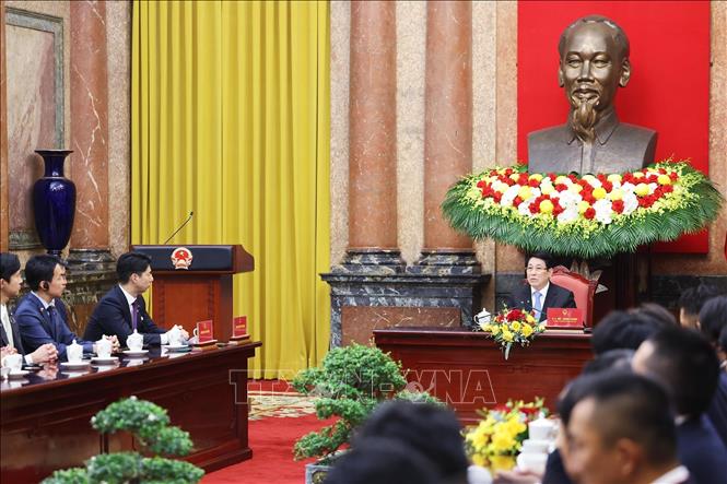 Chủ tịch nước Lương Cường tiếp Đoàn Ban Thanh niên Đảng Dân chủ tự do Nhật Bản (LDP) và các nghị sĩ trẻ Nhật Bản đang thăm, làm việc tại Việt Nam. Ảnh: Lâm Khánh – TTXVN
