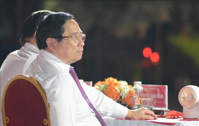 Thủ tướng Phạm Minh Chính tham dự chương trình tại điểm cầu Quảng trường Ngọ Môn (Huế). Ảnh: Văn Dũng-TTXVN