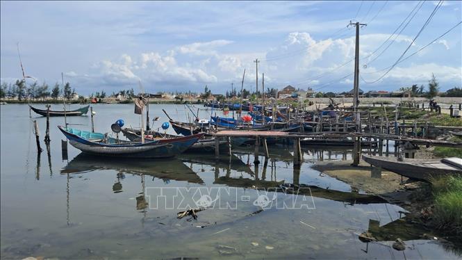 Numerous fishing boats are anchored at ports in Thuan An commune, Hue city. VNA/Photo by courtesy