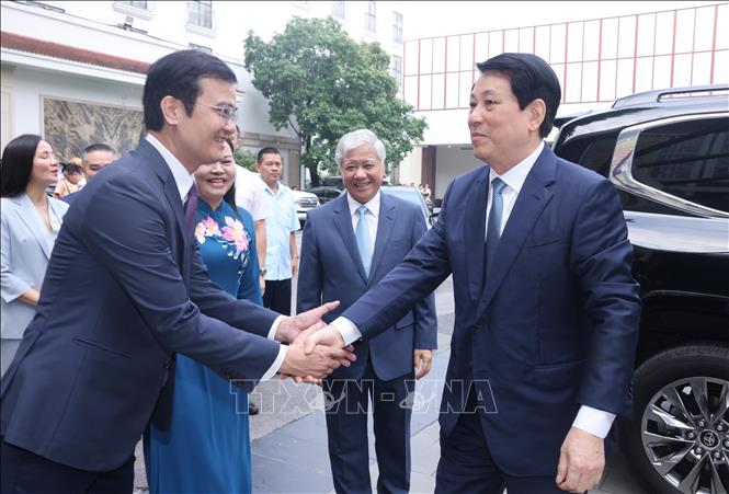 Chủ tịch nước Lương Cường đến dự hội nghị. Ảnh: Lâm Khánh - TTXVN