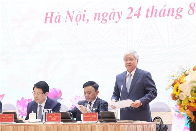 Đồng chí Đỗ Văn Chiến, Uỷ viên Bộ Chính trị, Bí thư Trung ương Đảng, Chủ tịch Uỷ ban Trung ương Mặt trận Tổ quốc Việt Nam phát biểu. Ảnh: Lâm Khánh - TTXVN