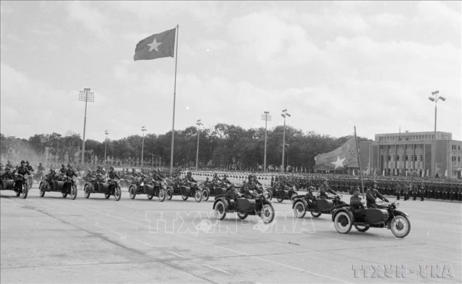 Các đơn vị công an nhân dân tham gia lễ duyệt binh. Ảnh: TTXVN