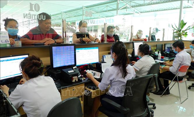 Ngành y tế Tây Ninh đẩy mạnh ứng dụng công nghệ thông tin trong quản lý khám chữa bệnh nhằm đáp ứng tốt hơn nhu cầu chăm sóc sức khỏe của người dân. Ảnh: Đức Hạnh - TTXVN 