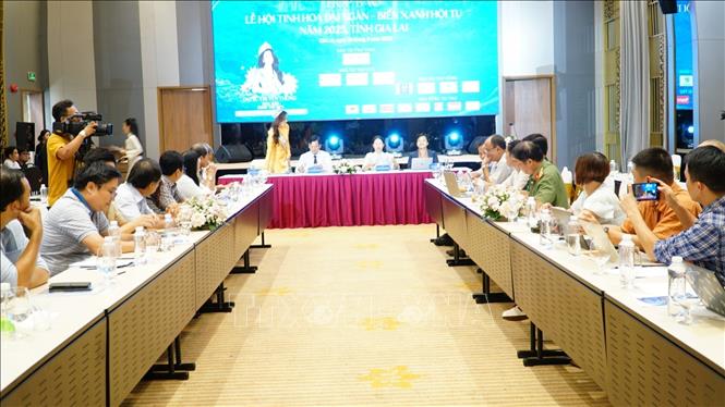 Quang cảnh tại buổi họp báo. Ảnh: Sỹ Thắng - TTXVN                                    