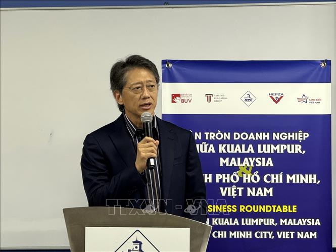 Ông Loy Teik Ngan, Chủ tịch Tập đoàn Giáo dục Taylor’s phát biểu tại hội thảo. Ảnh: Viên Luyến - PV TTXVN tại Malaysia


