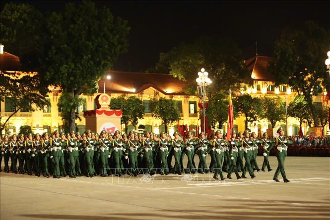 Khối Hải lục không quân tham gia lễ sơ duyệt. Ảnh: Hoàng Hà-TTXVN