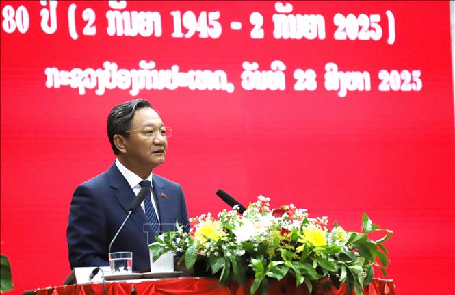 Đại sứ Việt Nam tại Lào Nguyễn Minh Tâm phát biểu tại Lễ kỷ niệm. Ảnh: Xuân Tú - PV TTXVN tại Lào