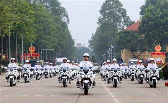 Khối mô tô hộ tống của lực lượng Cảnh vệ tham gia diễu hành tại buổi lễ. Ảnh: Phạm Kiên - TTXVN