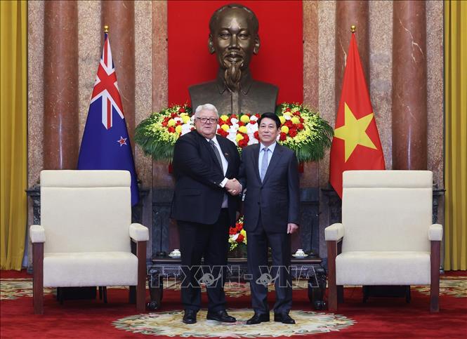 Chủ tịch nước Lương Cường tiếp Chủ tịch Quốc hội New Zealand Gerry Brownlee. Ảnh: Lâm Khánh - TTXVN