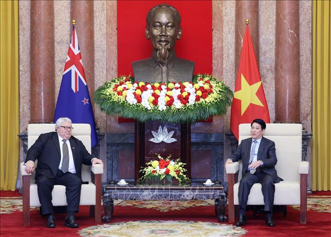 Chủ tịch nước Lương Cường tiếp Chủ tịch Quốc hội New Zealand Gerry Brownlee. Ảnh: Lâm Khánh - TTXVN