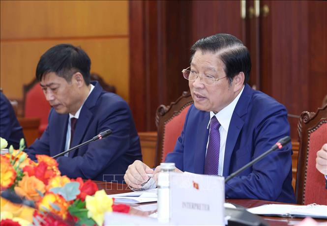 Đồng chí Phan Đình Trạc, Ủy viên Bộ Chính trị, Bí thư Trung ương Đảng, Trưởng Ban Nội chính Trung ương phát biểu tại buổi tiếp. Ảnh: Phương Hoa - TTXVN