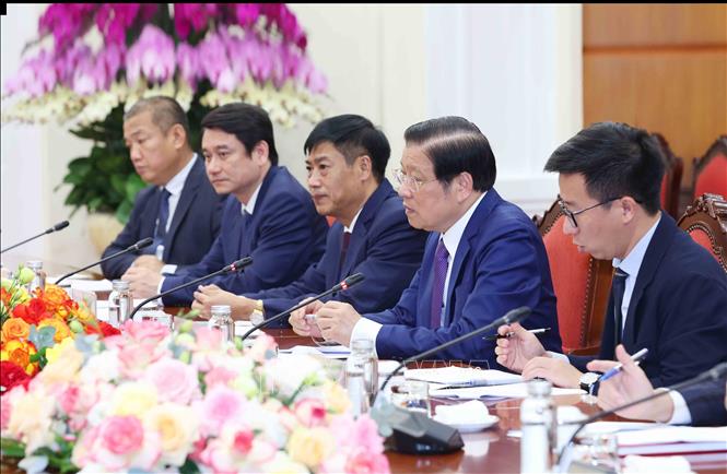 Đồng chí Phan Đình Trạc, Ủy viên Bộ Chính trị, Bí thư Trung ương Đảng, Trưởng Ban Nội chính Trung ương phát biểu tại buổi tiếp. Ảnh: Phương Hoa - TTXVN