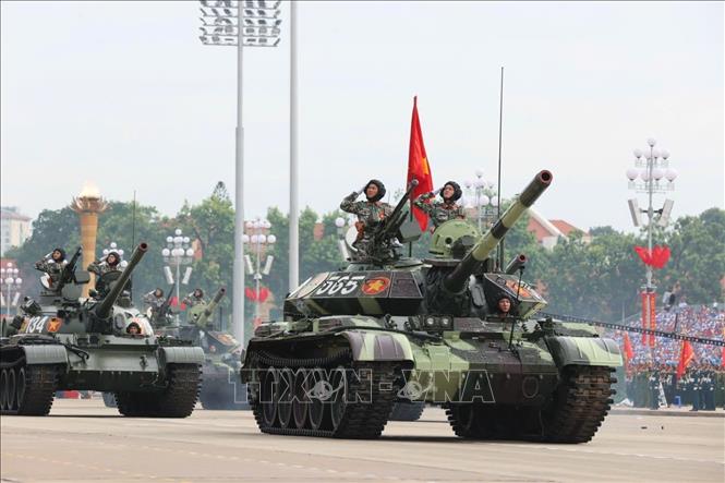 Khối tăng thiết giáp. Ảnh: Hoàng Hà - TTXVN