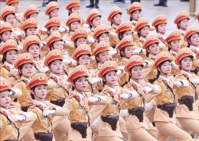 Khối nữ sĩ quan Cảnh sát giao thông. Ảnh: Thống Nhất-TTXVN