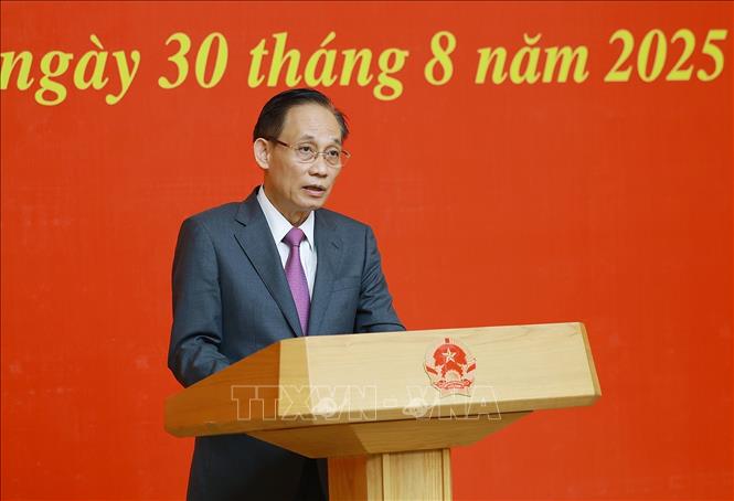 Quyền Bộ trưởng Bộ ngoại giao Lê Hoài Trung phát biểu nhận nhiệm vụ. Ảnh: Dương Giang– TTXVN
