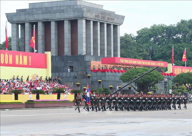 Khối Quân đội nhân dân Lào tham gia tổng duyệt. Ảnh: Trọng Đức - TTXVN
