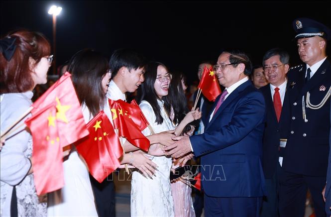 Lễ đón Thủ tướng Phạm Minh Chính đến Thiên Tân, bắt đầu chuyến tham dự Hội nghị Thượng đỉnh Tổ chức Hợp tác Thượng Hải (SCO) 2025. Ảnh: Dương Giang-TTXVN
