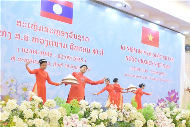 Một tiết mục văn nghệ tại sự kiện. Ảnh: TTXVN phát