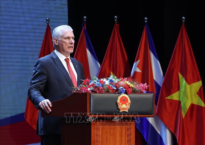 Bí thư thứ Nhất Ban Chấp hành Trung ương Đảng Cộng sản Cuba, Chủ tịch nước Cộng hòa Cuba Miguel Díaz-Canel Bermúdez phát biểu. Ảnh: Lâm Khánh - TTXVN