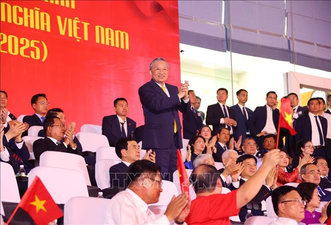 Tổng Bí thư Tô Lâm dự Chương trình nghệ thuật quốc gia đặc biệt 
