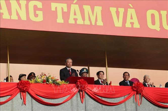 Party General Secretary To Lam addresses the ceremony. VNA Photo