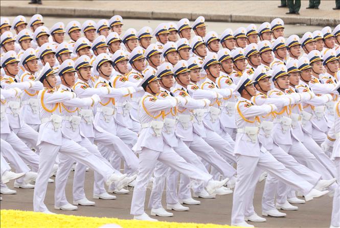 Khối Sĩ quan Hải quân. Ảnh: Phương Hoa - TTXVN