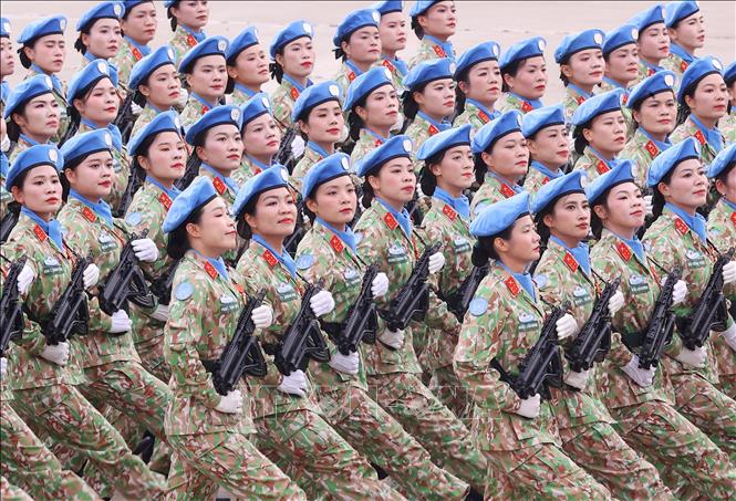 Khối nữ Gìn giữ hòa bình Việt Nam. Ảnh: Văn Điệp - TTXVN