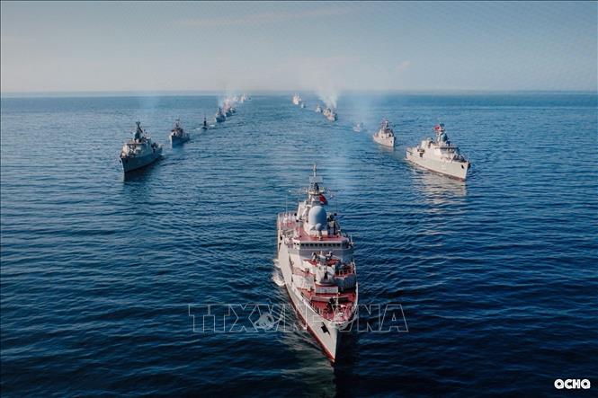 A view of the large-scale naval parade. VNA/Photo by courtesy