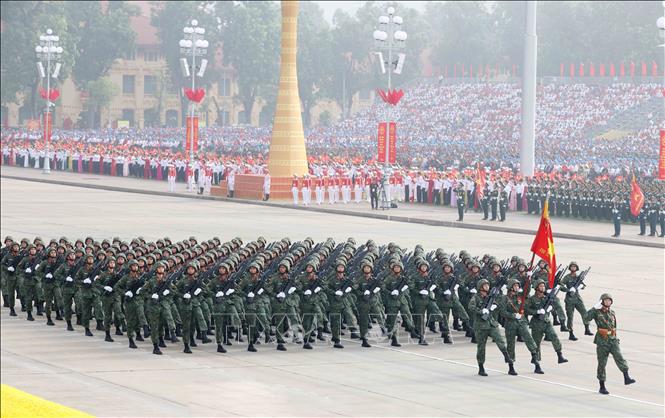 Khối chiến sĩ Tác chiến điện tử. Ảnh: Phương Hoa - TTXVN