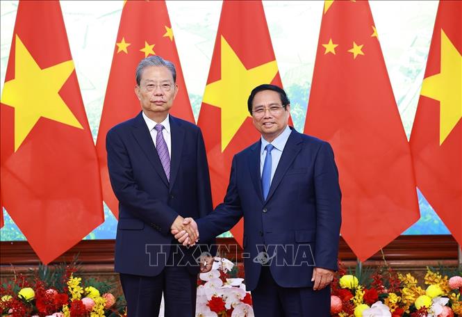 Thủ tướng Phạm Minh Chính hội kiến Ủy viên trưởng Nhân đại toàn quốc Trung Quốc Triệu Lạc Tế. Ảnh: Dương Giang-TTXVN
