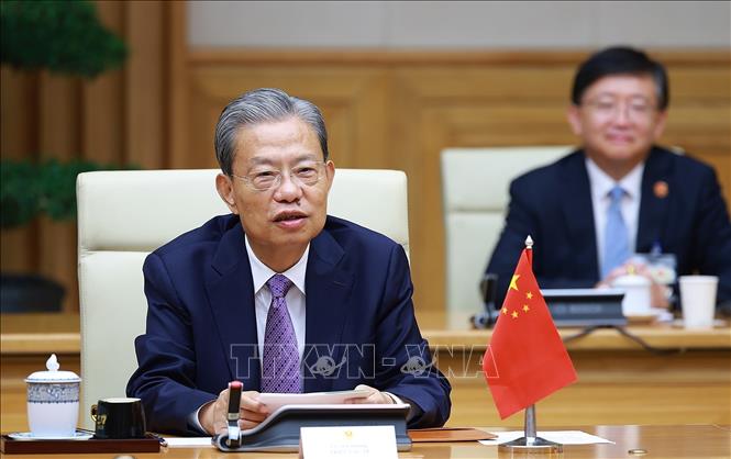 Ủy viên trưởng Nhân đại toàn quốc Trung Quốc Triệu Lạc Tế phát biểu. Ảnh: Dương Giang-TTXVN
