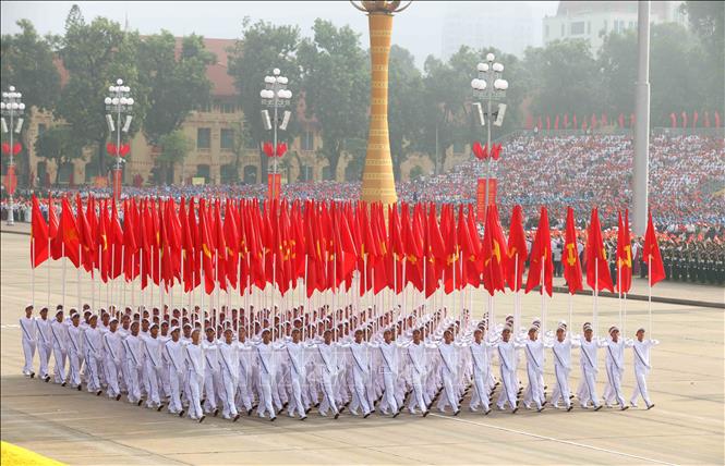 Khối cờ Đảng, cờ Tổ quốc. Ảnh: Phương Hoa - TTXVN