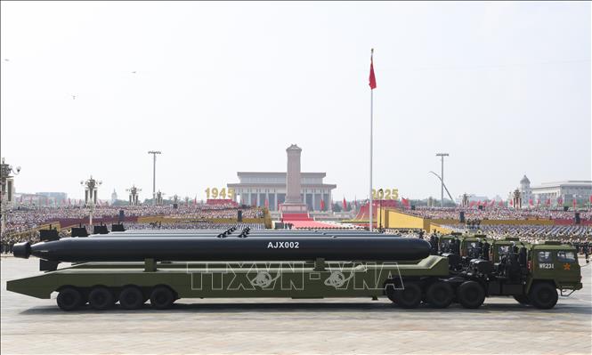 Khí tài quân sự tại Lễ duyệt binh kỷ niệm 80 năm chiến thắng phát xít của nhân dân thế giới ở Bắc Kinh, Trung Quốc, ngày 3/9/2025. Ảnh: THX/TTXVN