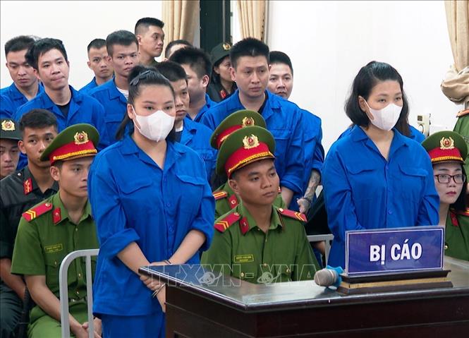 Các bị cáo tại phiên tòa xét xử. Ảnh: TTXVN phát