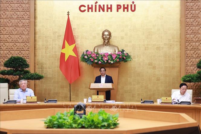 Thủ tướng Phạm Minh Chính chủ trì Phiên họp Chính phủ chuyên đề về xây dựng pháp luật tháng 8 năm 2025. Ảnh: Dương Giang-TTXVN
