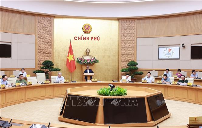Thủ tướng Phạm Minh Chính chủ trì Phiên họp Chính phủ chuyên đề về xây dựng pháp luật tháng 8 năm 2025. Ảnh: Dương Giang-TTXVN
