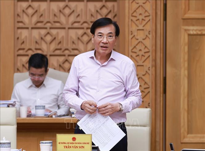 Bộ trưởng, Chủ nhiệm Văn phòng Chính phủ Trần Văn Sơn phát biểu. Ảnh: Dương Giang-TTXVN