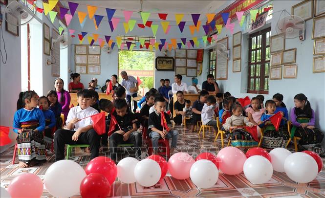 Lễ khai giảng tại Điểm trường bản Xa Mang, Trường tiểu học Sơn Điện 1 và Trường mầm non Sơn Điện 1, tỉnh Thanh Hóa. Ảnh: Nguyễn Nam-TTXVN