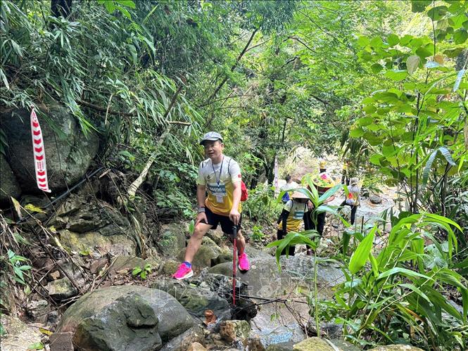 Đối với nhiều 