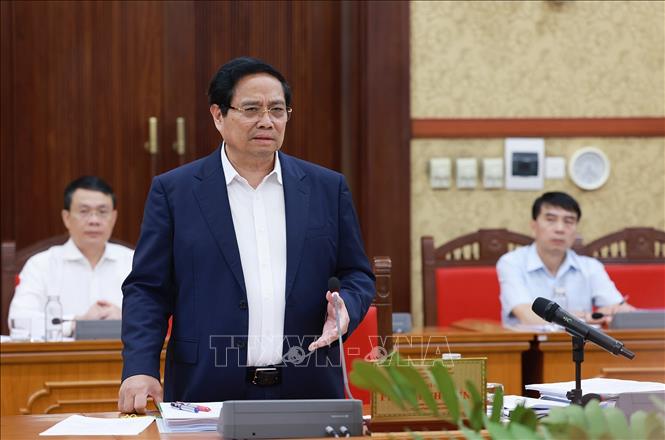 Thủ tướng Phạm Minh Chính làm việc với Ban Thường vụ Tỉnh uỷ Tây Ninh. Ảnh: Dương Giang-TTXVN 
