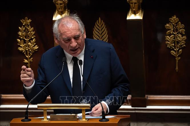 Thủ tướng Pháp Francois Bayrou phát biểu trước cuộc bỏ phiếu tín nhiệm tại Hạ viện ở Paris ngày 8/9/2025. Ảnh: THX/TTXVN