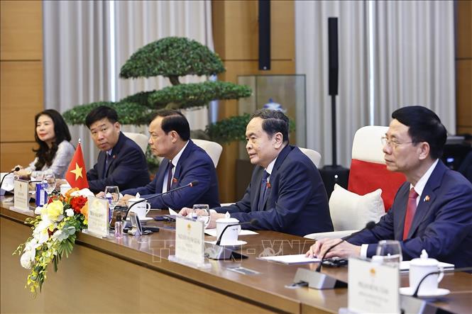Chủ tịch Quốc hội Trần Thanh Mẫn phát biểu tại cuộc hội kiến Toàn quyền Australia Sam Mostyn. Ảnh: Doãn Tấn - TTXVN
